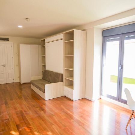 Apartamentos Plaza De Santiago - Estudios Turisticos - 1 Llave بينتو المظهر الخارجي الصورة