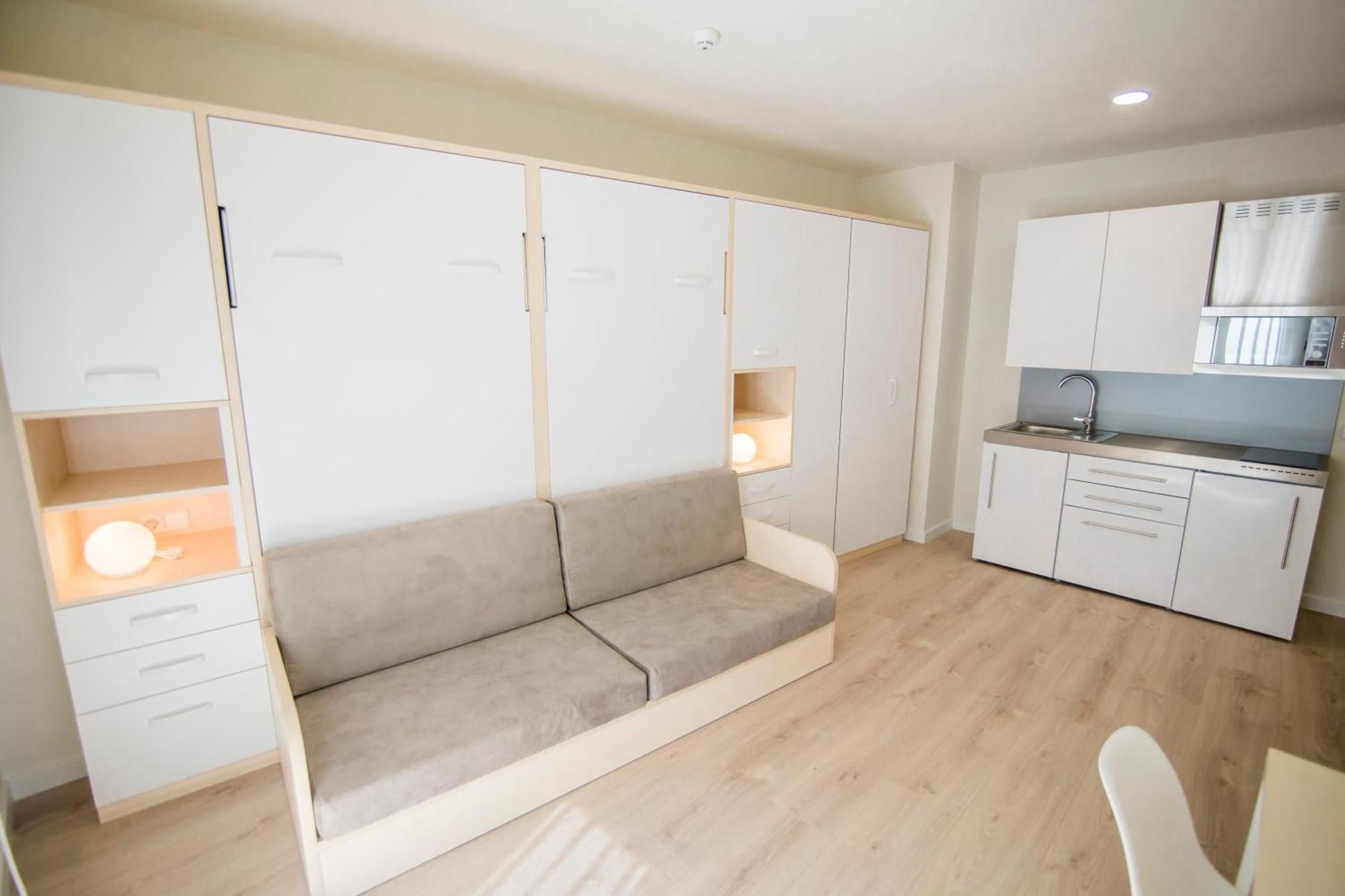 Apartamentos Plaza De Santiago - Estudios Turisticos - 1 Llave بينتو المظهر الخارجي الصورة