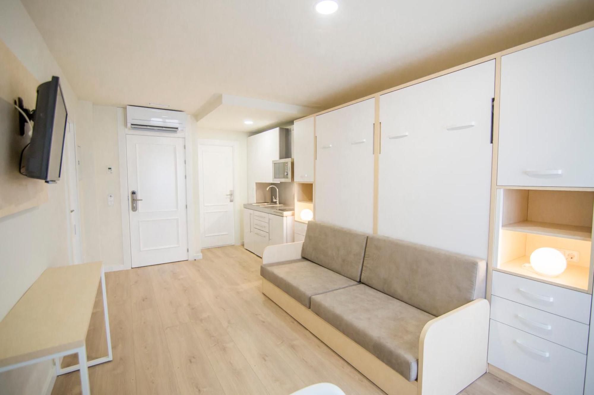 Apartamentos Plaza De Santiago - Estudios Turisticos - 1 Llave بينتو المظهر الخارجي الصورة