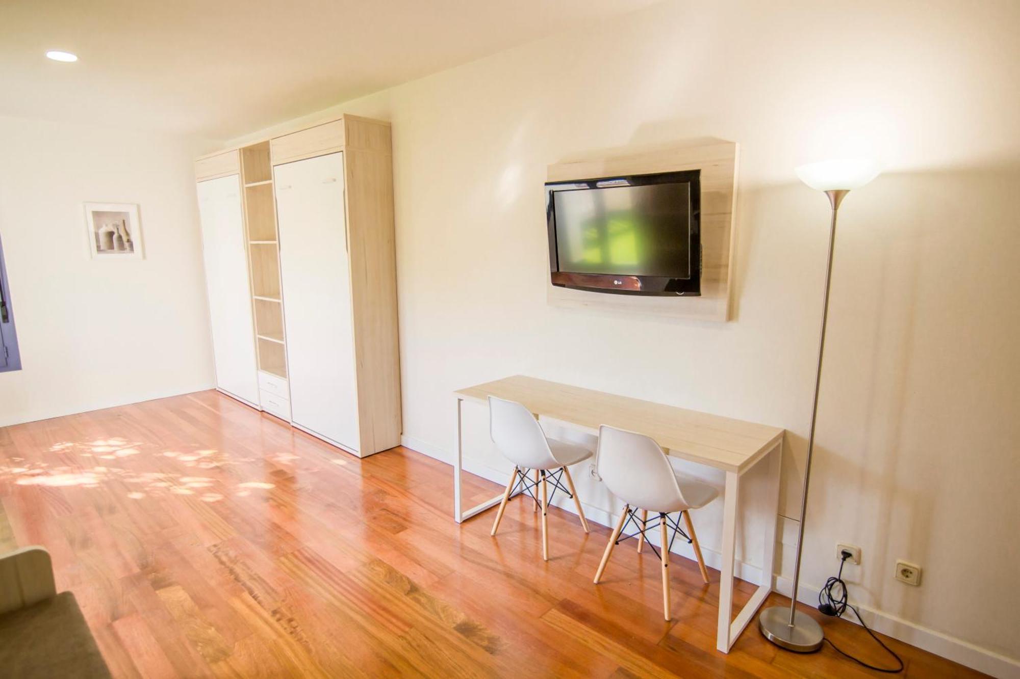 Apartamentos Plaza De Santiago - Estudios Turisticos - 1 Llave بينتو المظهر الخارجي الصورة