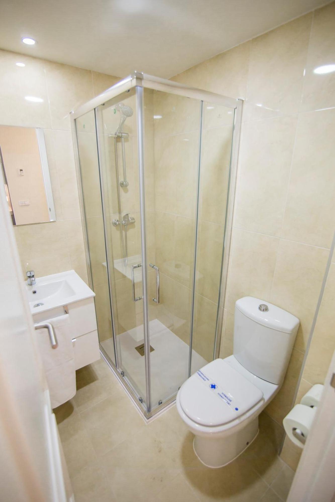 Apartamentos Plaza De Santiago - Estudios Turisticos - 1 Llave بينتو المظهر الخارجي الصورة
