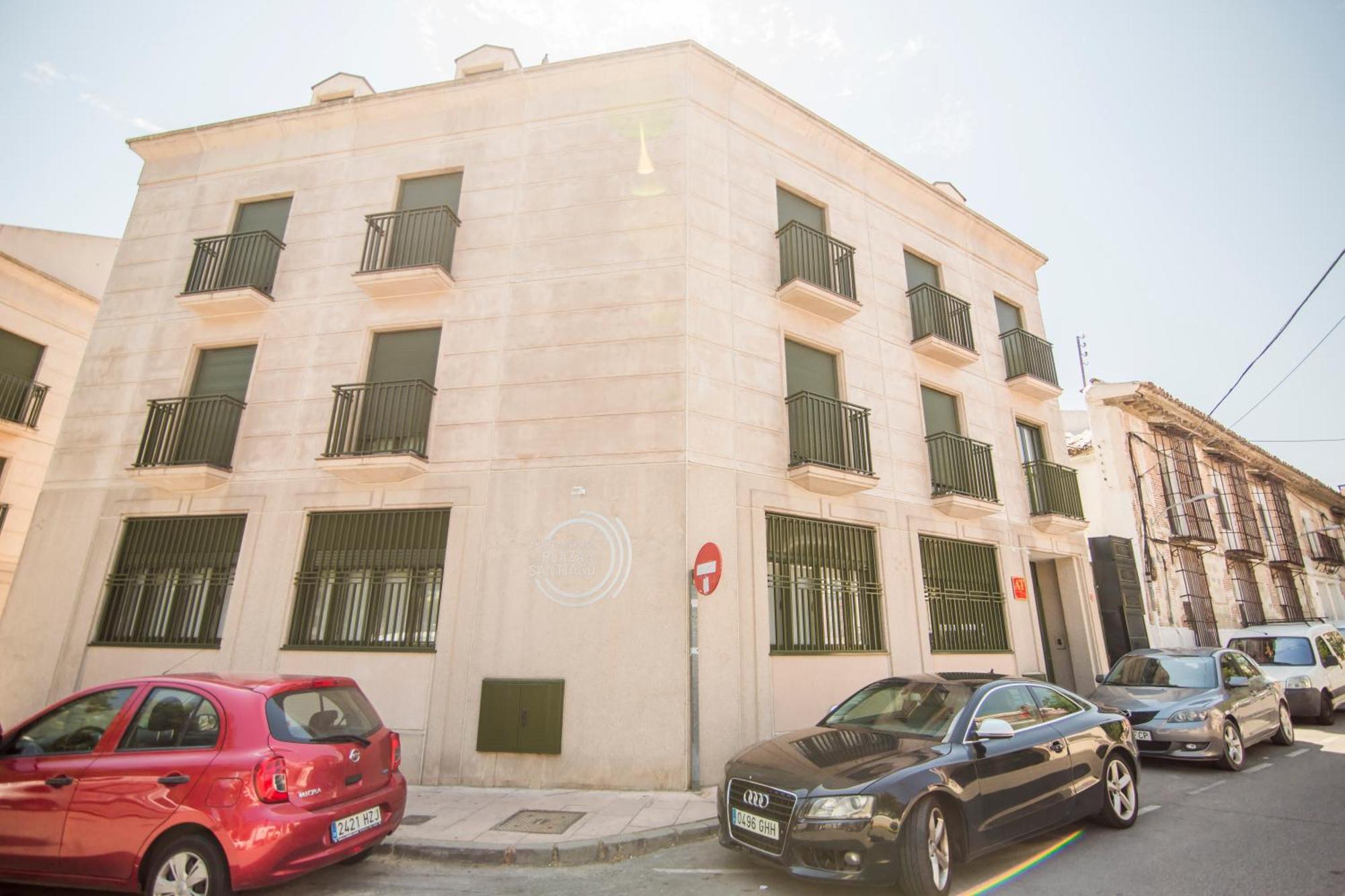 Apartamentos Plaza De Santiago - Estudios Turisticos - 1 Llave بينتو المظهر الخارجي الصورة
